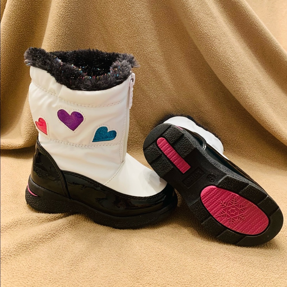 Totes Size 9  Girls' Waterproof Winter Boots